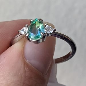 Blue Poppy Ring Fragrant Jewels Size 8 NWT bling